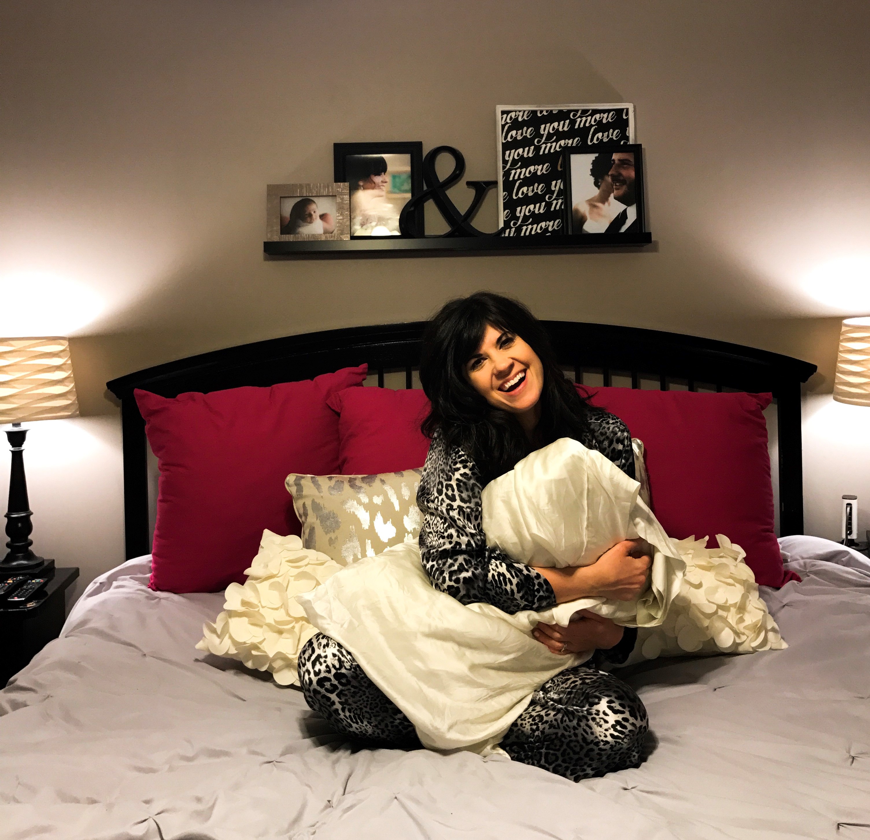 Give the Gift of Beauty Sleep with This Silky Pillow Case the Spiff