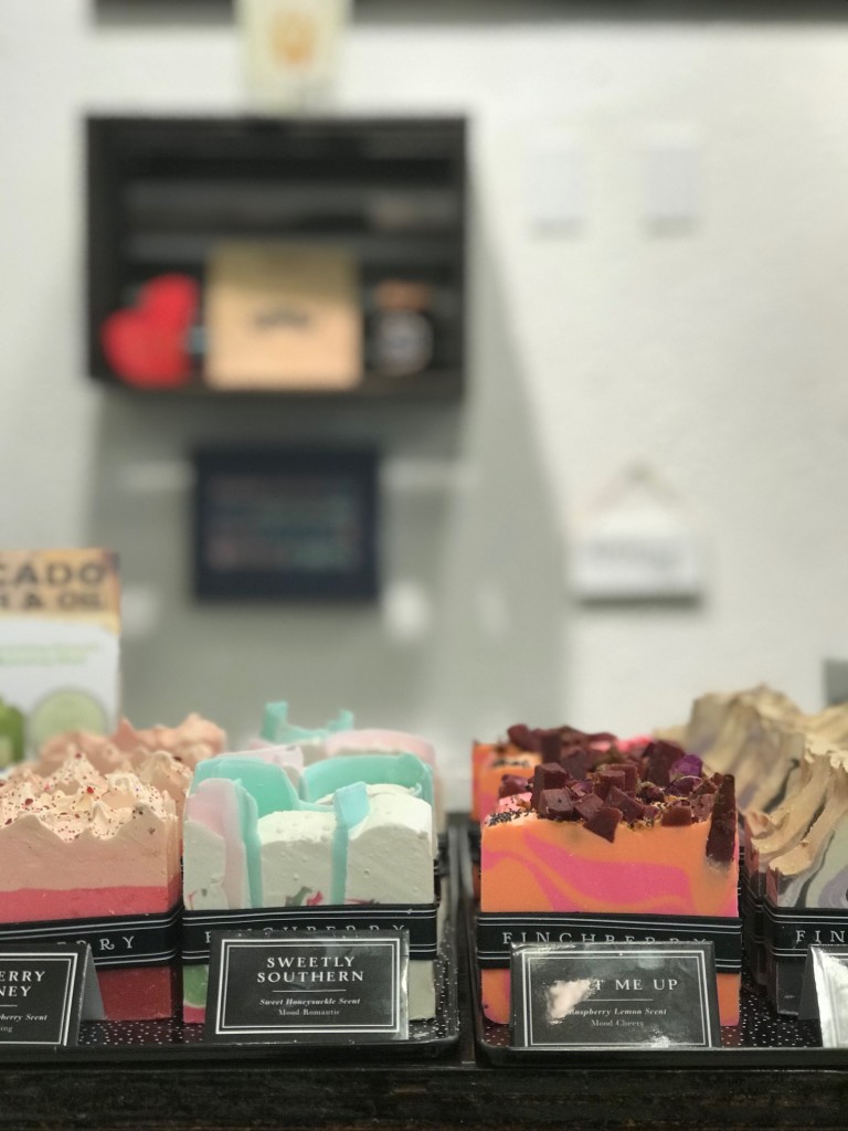 fresh kale bath company, west town mall, shop local, where to get homemade soap, fresh scents, bath products that are good for you, knoxville made products, essential oil products knoxville, finch berry