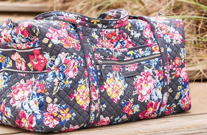 vera bradley, west town mall, travel bags, knoxville blogger, style consultant west town mall, elizabeth ogle